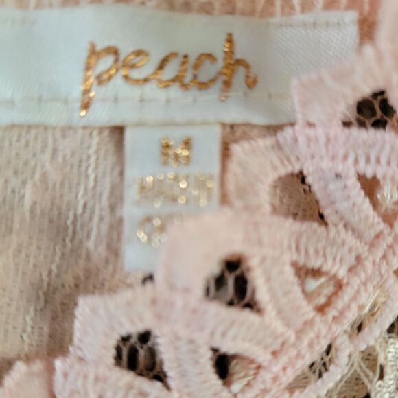 EC PEACH BRAND LACE CROP TOP SZ.M - Picture 3 of 4